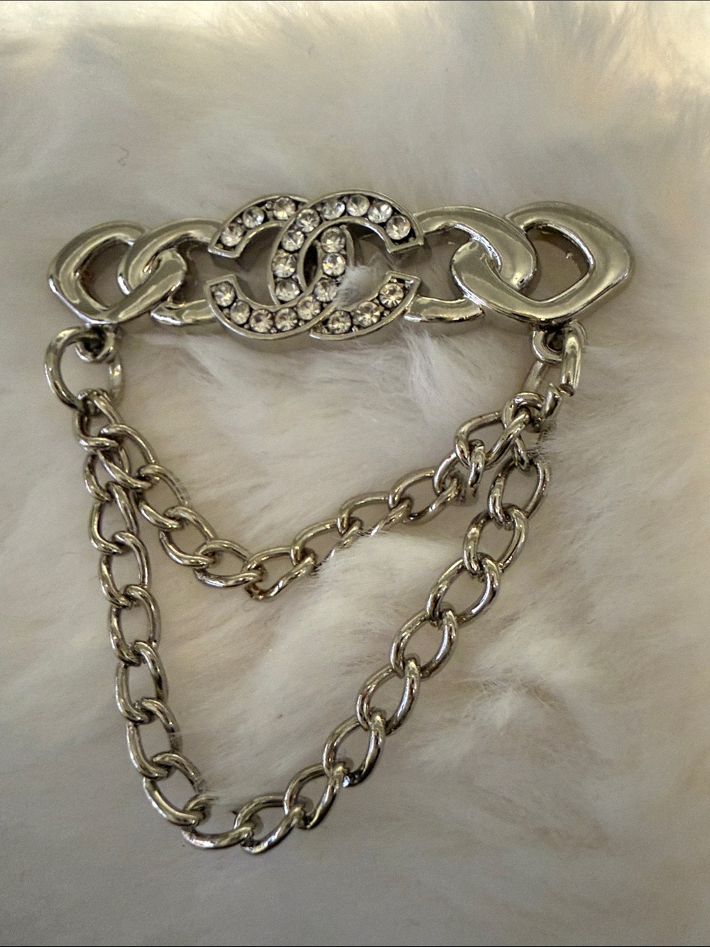 Rhinestone Silver Tone Charm w Chain